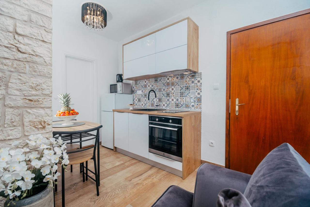 Residence Biocic Donji Okrug  Kültér fotó