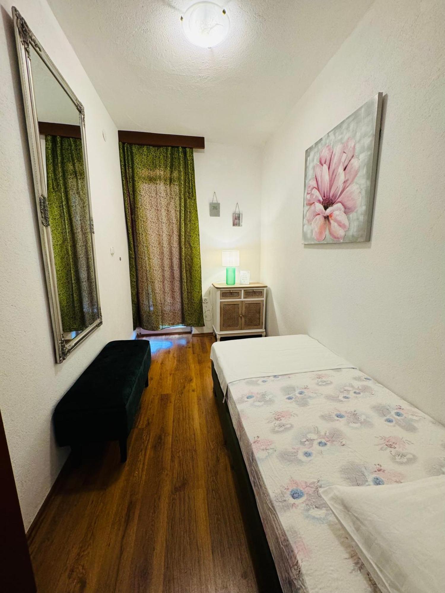 Residence Biocic Donji Okrug  Szoba fotó