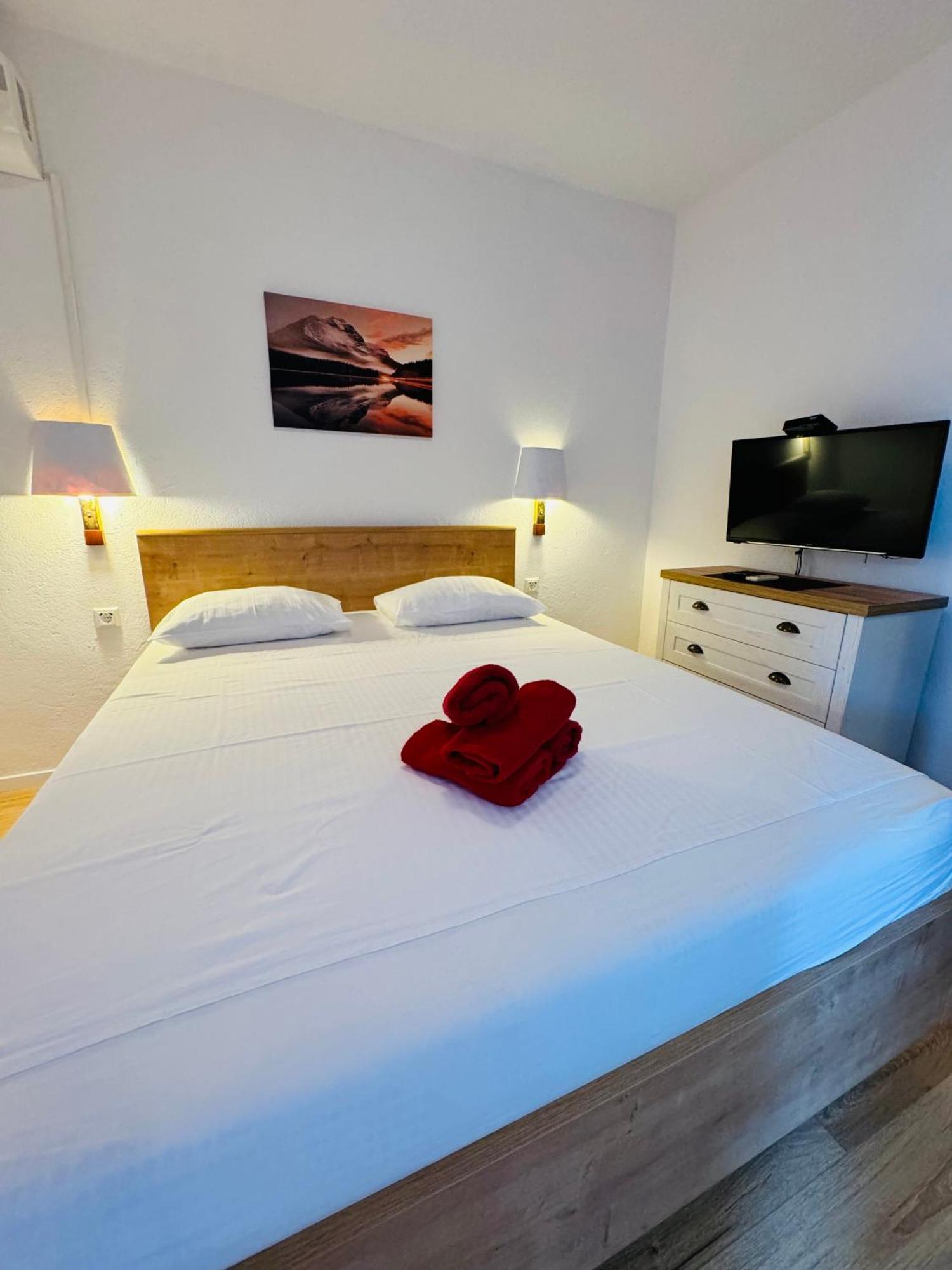 Residence Biocic Donji Okrug  Szoba fotó