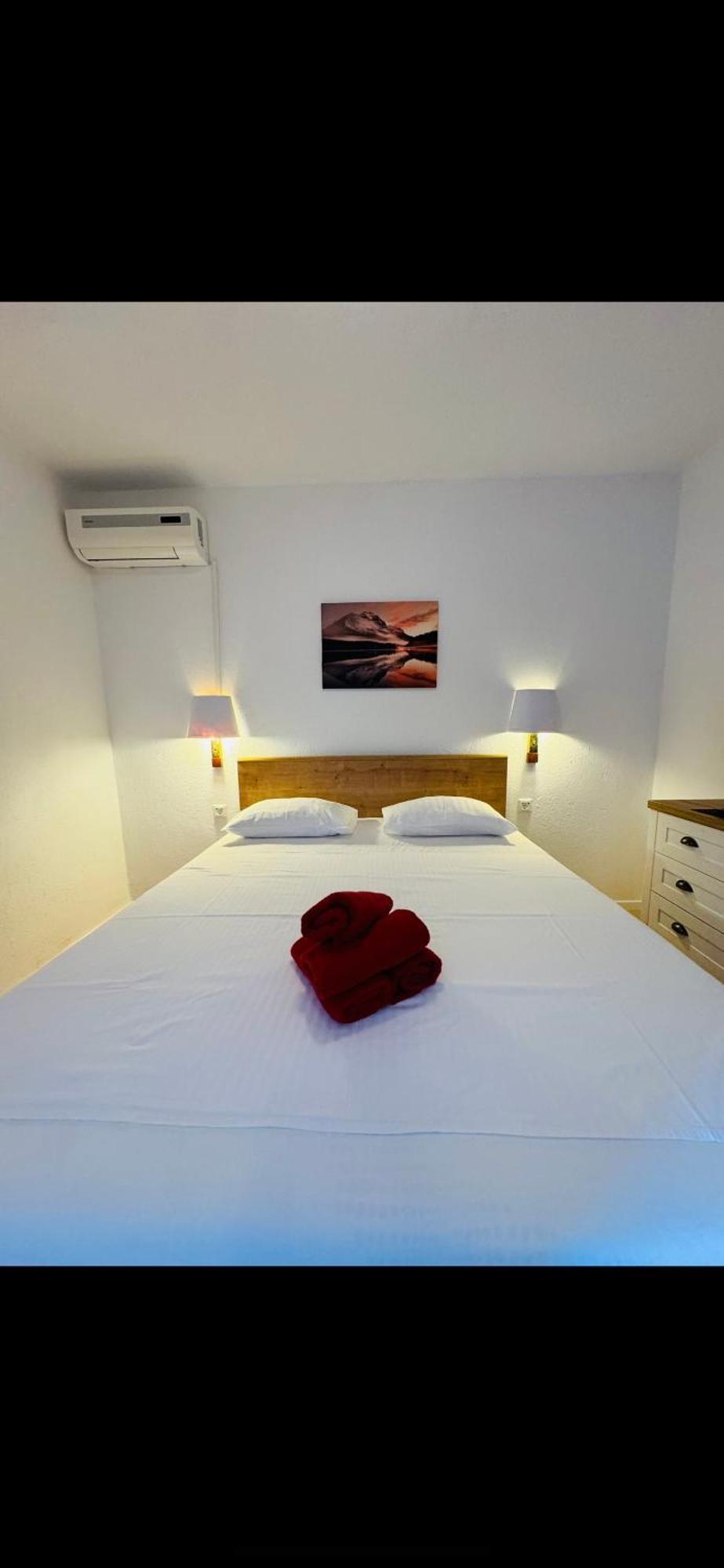 Residence Biocic Donji Okrug  Kültér fotó